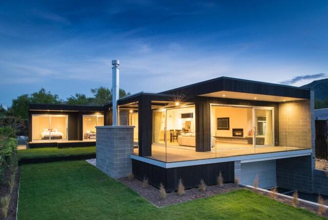 Brownston Street, Wanaka, Brownston Street