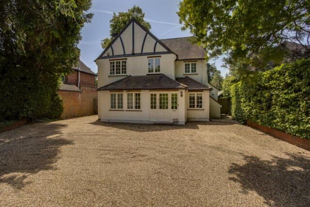 Oxford Road, Gerrards Cross, 4 Bedroom Detached