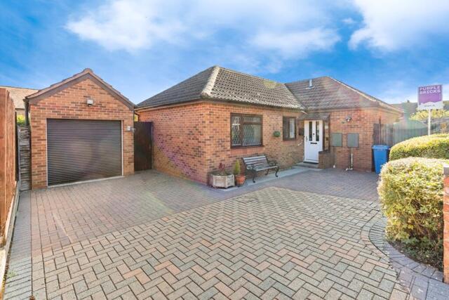 Villa Gardens, Kettering, 3 Bedroom Detached Villa Gardens, Kettering, 3 Bedroom Detached