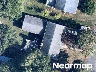 Trumbull St, West Haven, Preforeclosure Single-family Home