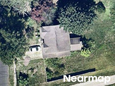 Huntington Rd, Stratford, Preforeclosure Single-family Home