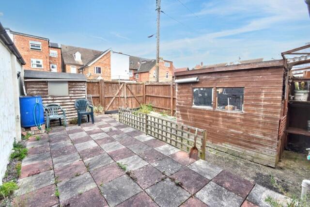 Lincolnshire, Cecil Avenue, Skegness, 6 Bedroom Semi-detached