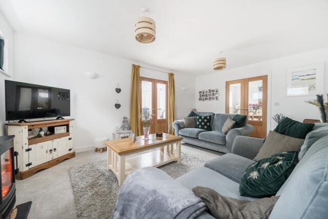 (sale)  Kew Noweth, Mount Pleasant R, 3 Bedroom Detached