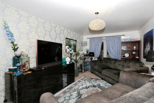 Manor Drive, Peterborough, 5 Bedroom Detached