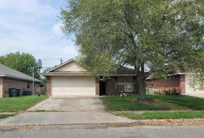 Stone Gate Dr, Victoria, Preforeclosure Single-family Home