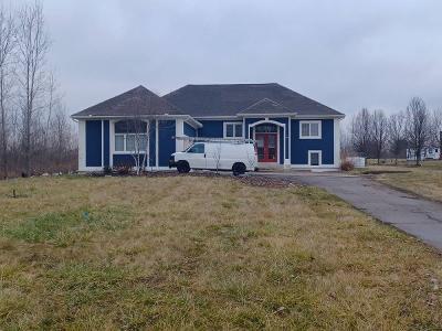 E Maple Ave, Grand Blanc, Preforeclosure Single-family Home