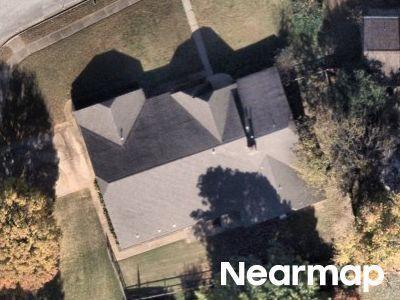 E Winston Cir, Broken Arrow, Preforeclosure Single-family Home