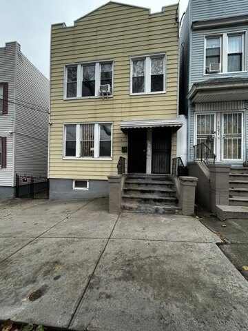 Carlton Ave Unit,jersey City, Flat For Rent