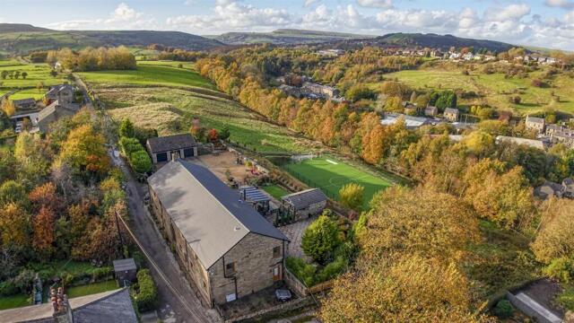 Royds Road, Stacksteads, 7 Bedroom Detached