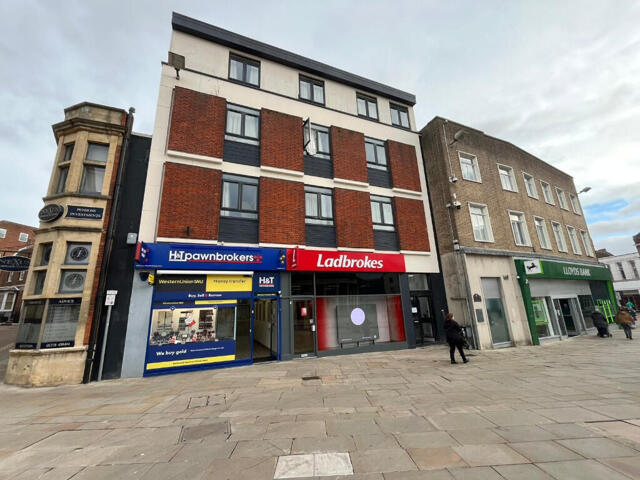 - Cornhill, Bridgwater, Mixed Use Property