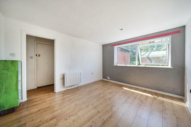 East Oxford, Oxford, 2 Bedroom Flat