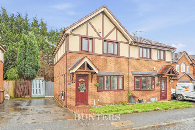 Knight Crescent, Middleton, 3 Bedroom Semi-detached