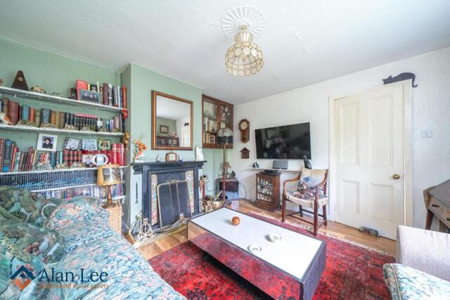 Walker Lane, Sutton, 3 Bedroom Terraced