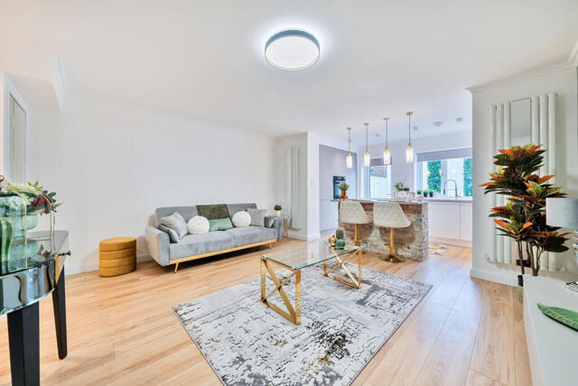 Sheridan Road, Richmond, 2 Bedroom Terraced