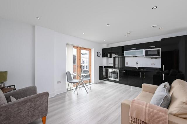 Cordwainers Court, Hungate, 2 Bedroom Apartment