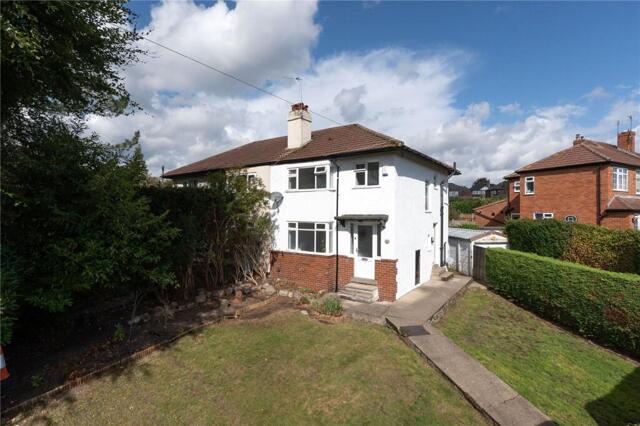 Valley Close, Leeds, 3 Bedroom Semi-detached