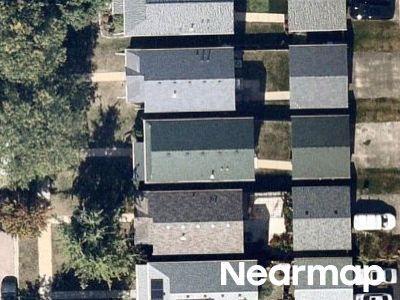 Middlebury Dr, Aurora, Preforeclosure Single-family Home