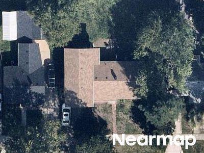 Grove St, Aurora, Preforeclosure Single-family Home