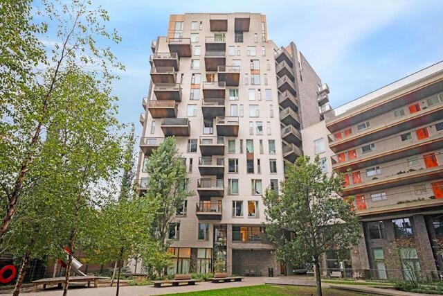 Maud Street, London, 2 Bedroom Flat