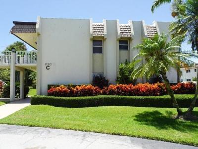 Snug Harbor Dr Apt C, Boynton Beach, Foreclosure Condo In