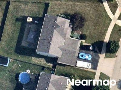 Justin Ln, Hampshire, Preforeclosure Single-family Home