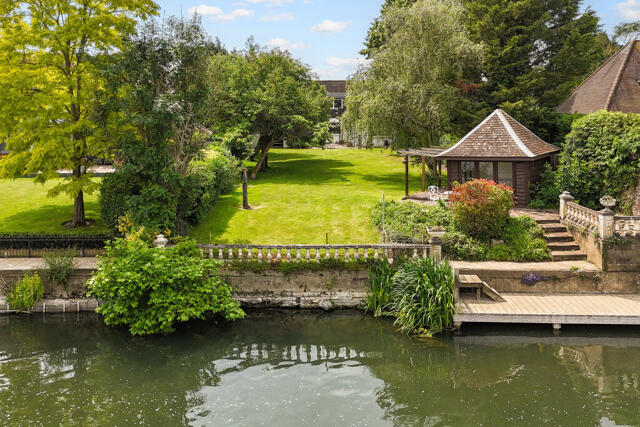 Quarrywood Road, Marlow, 5 Bedroom Detached