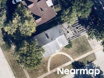 Glen Oaks Dr, Country Club Hills, Preforeclosure Single-family Home