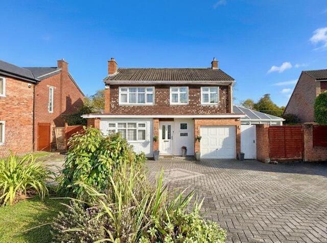 Mere Pool Road, Four Oaks, 3 Bedroom Detached