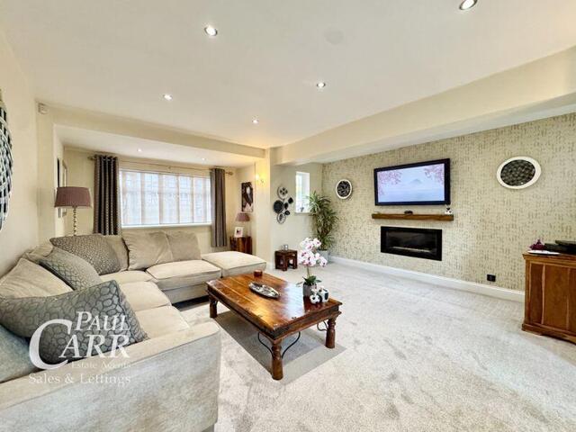 Mere Pool Road, Four Oaks, 3 Bedroom Detached