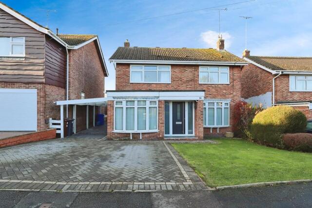Hillcrest Avenue, Winshill, 4 Bedroom Detached
