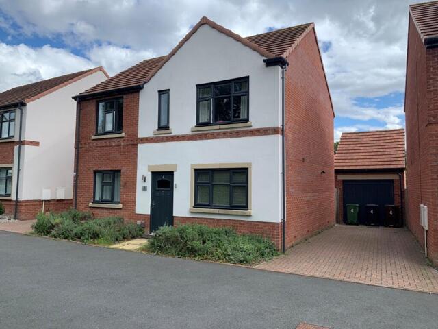 Parkview Place, West Park, 4 Bedroom Detached