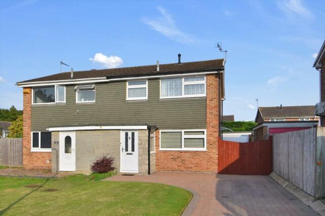 Larch Walk, Kennington, 3 Bedroom Semi-detached