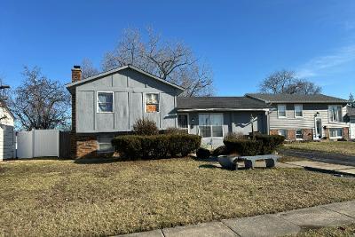 Orchard Ln, Country Club Hills, Preforeclosure Single-family Home