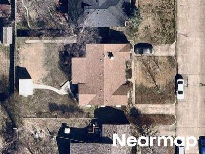 S Delaware Pl, Tulsa, Preforeclosure Single-family Home