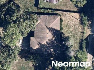 Greenland Pl, Cincinnati, Preforeclosure Single-family Home