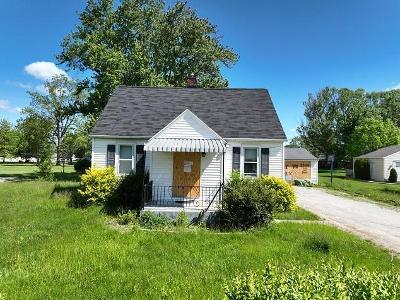 Ashley Ave, Fort Wayne, Preforeclosure Single-family Home