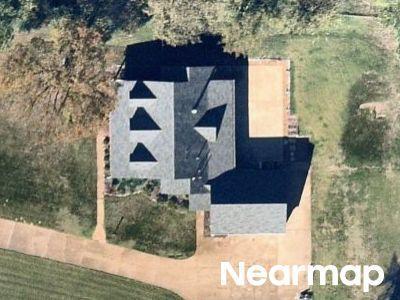 Rebekah Dr, Olive Branch, Preforeclosure Single-family Home