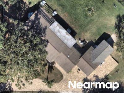 Hammock Pl, Sarasota, Preforeclosure Single-family Home