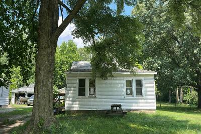Greenview Ave, Fort Wayne, Preforeclosure Single-family Home