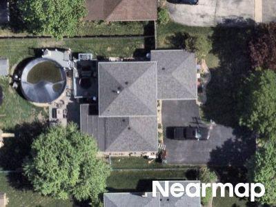 S Division St, Peotone, Preforeclosure Single-family Home