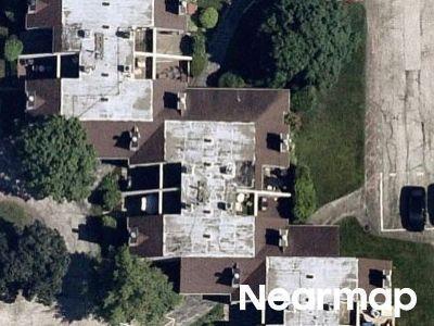 Beacon St, North Chicago, Foreclosure Condo In