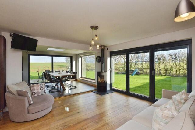 Lodge Farm Court, Milton Keynes, 5 Bedroom Detached Lodge Farm Court, Milton Keynes, 5 Bedroom Detached