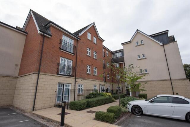 Woodthorpe Drive, Woodthorpe, 2 Bedroom Apartment