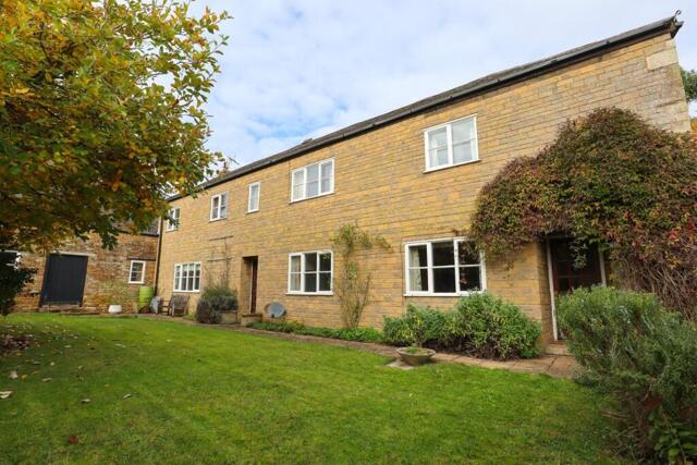 Cross Lane, Preston, 4 Bedroom Barn