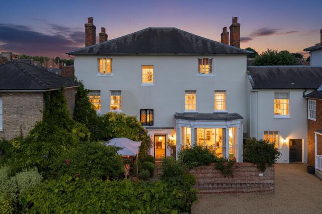 High Street, Saffron Walden, 4 Bedroom Semi-detached