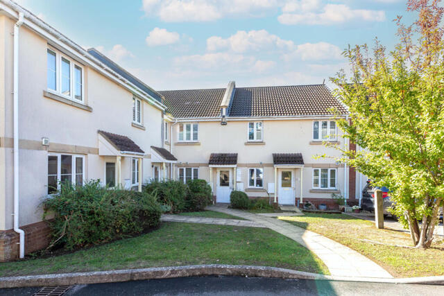 Webb Court, Park Road, 2 Bedroom Flat