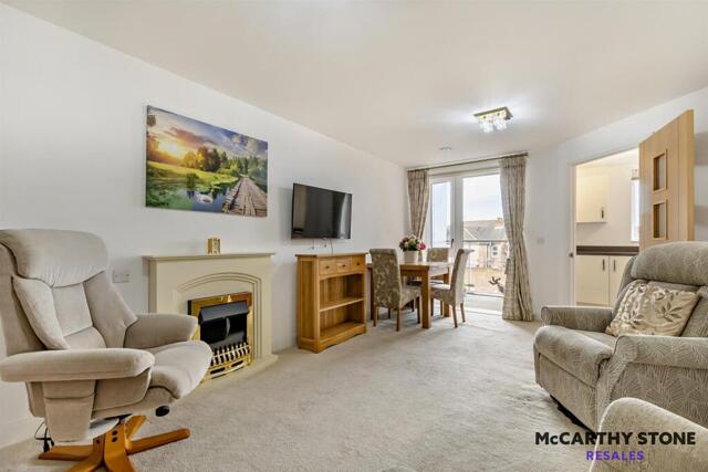 The Dairy, St. Johns Road, 2 Bedroom Apartment