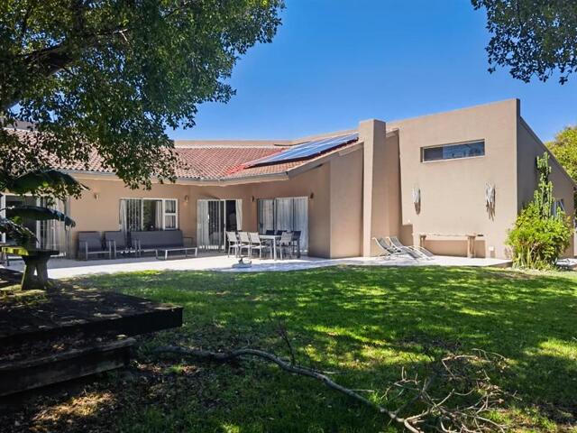Seaside Longships, Plettenberg Bay, Relaxed Beachside Living