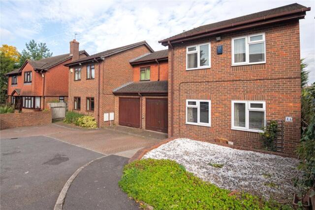 St. James Close, New Malden, 4 Bedroom Semi-detached