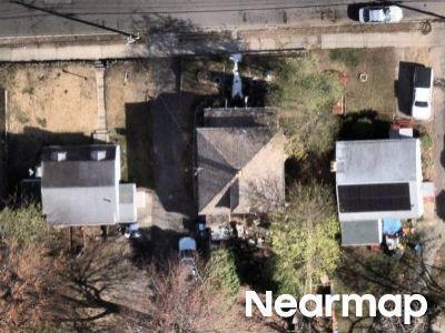 Simpson St, Hartford, Preforeclosure Single-family Home